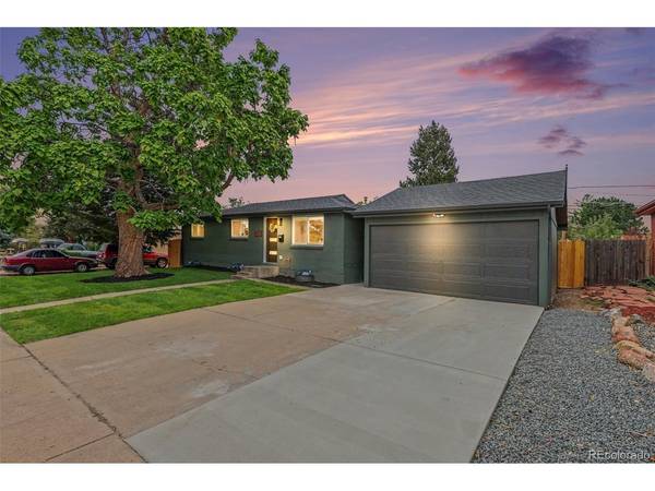 8922 Kent, Westminster, CO 80031