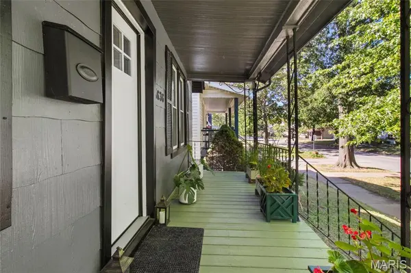 5636 Leona ST, St Louis, MO 63116
