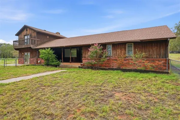 925 S Falcon RD, Elk City, OK 73644