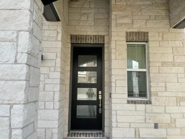 1340 Westborough LN, Leander, TX 78641
