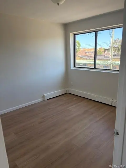 66-78 69th ST, Middle Village, NY 11379