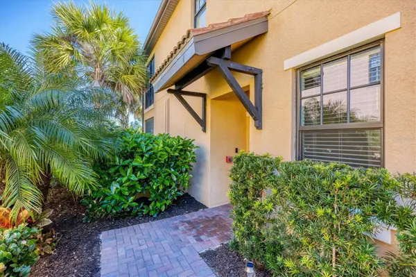10063 CROOKED CREEK DR #101, Venice, FL 34293