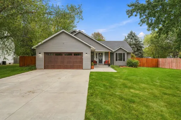 7192 Jenner Alcove S, Cottage Grove, MN 55016