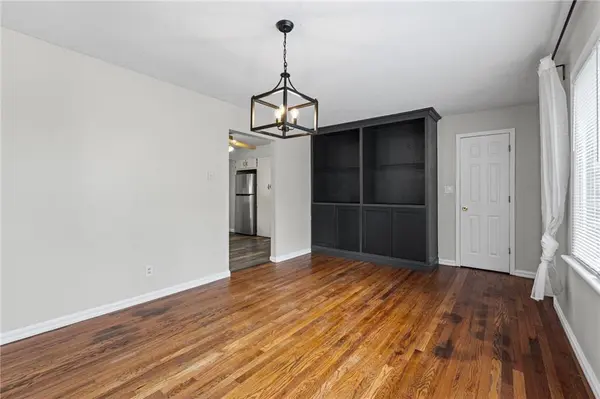 11804 Lawndale AVE, Kansas City, MO 64137