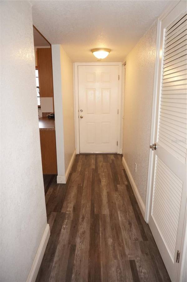 175 KINGS HWY #A6 (aka #416), Punta Gorda, FL 33983