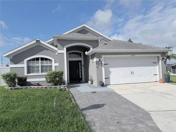 651 CHINA BERRY CIR, Davenport, FL 33837