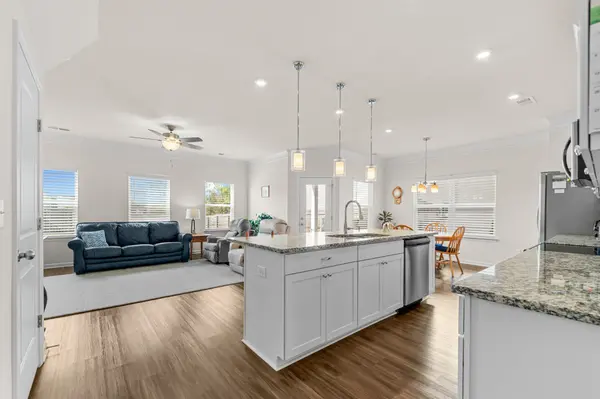 341 Geneva Ln, Columbia, TN 38401