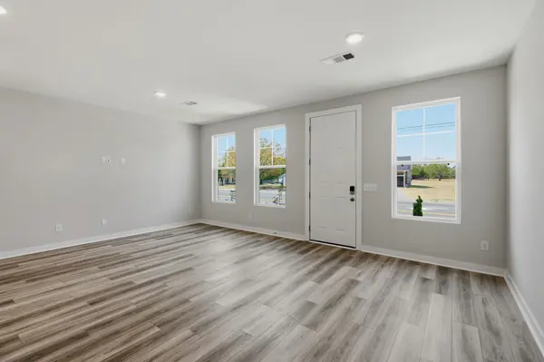 509 Hartmann Landing Way, Lebanon, TN 37090