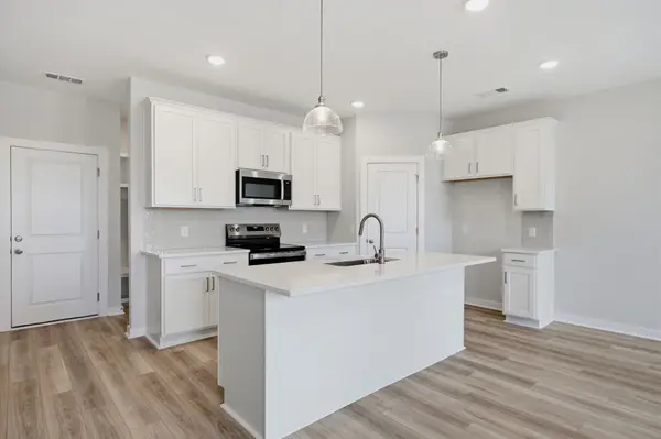 509 Hartmann Landing Way, Lebanon, TN 37090