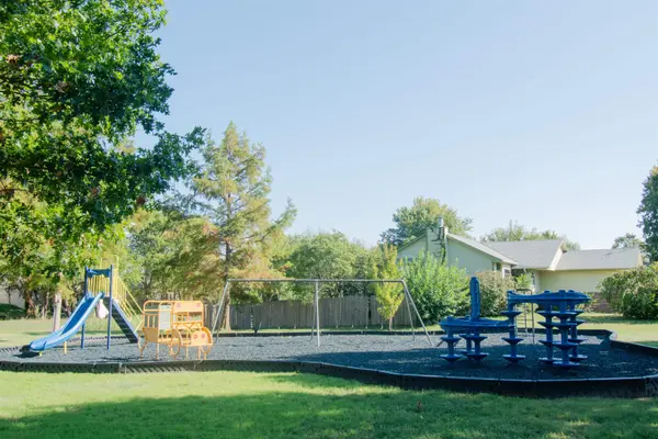 1661 N Prairie Run Circle, Mulvane, KS 67110