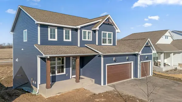 10237 Shadyview LN N, Maple Grove, MN 55311