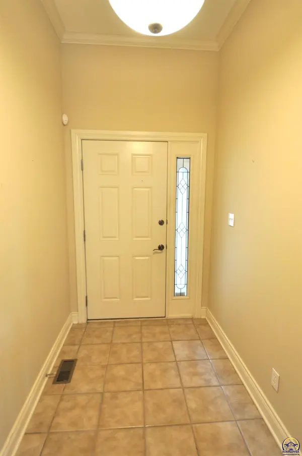 2100 SW Village Hall RD, Topeka, KS 66614