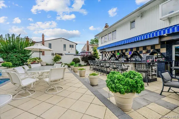 176 Main ST, East Rockaway, NY 11518
