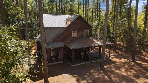 322 Oak Stone LN, Broken Bow, OK 74728
