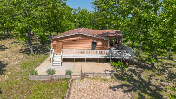 3231 S 127th RD, Flemington, MO 65650