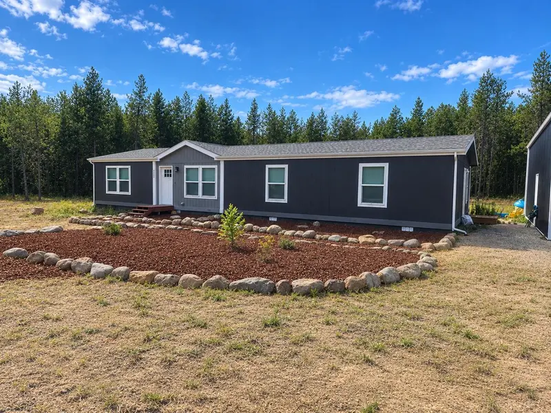 4122 Black Pine WAY, Springdale, WA 99173