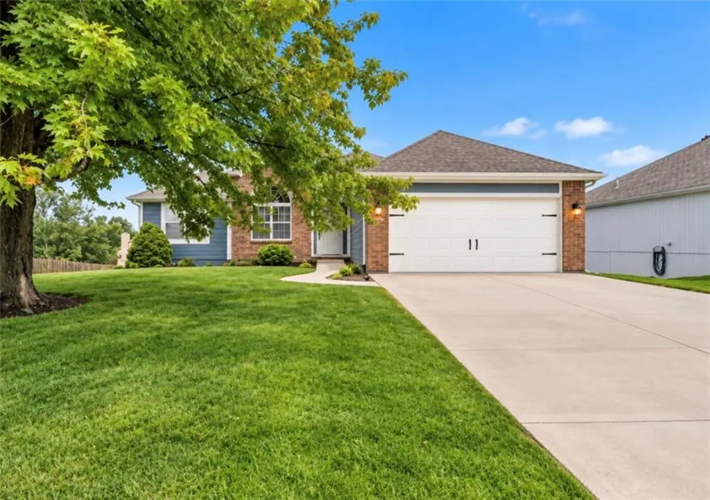 9101 NE 110th ST, Kansas City, MO 64157