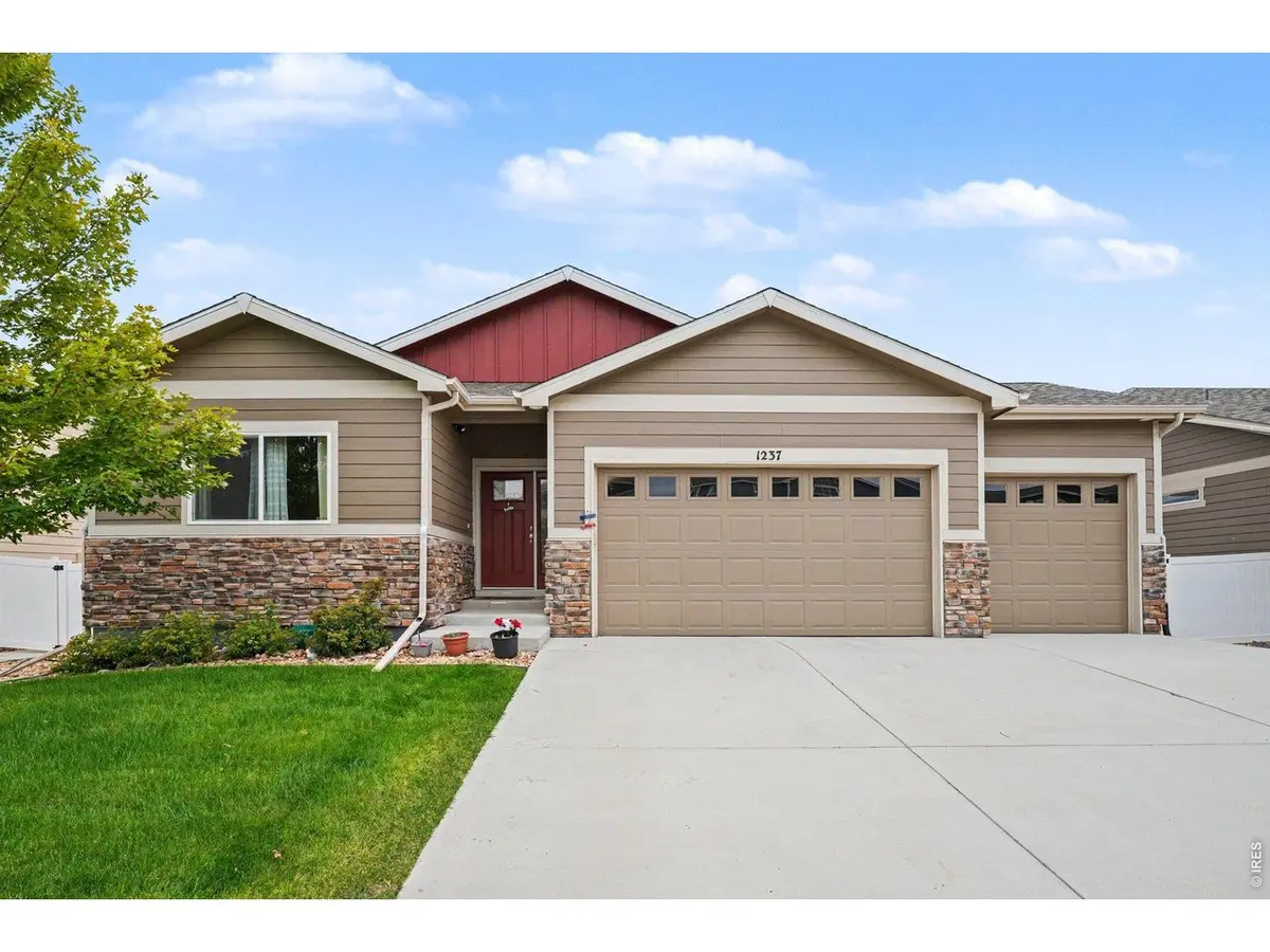 1237 Tipton, Berthoud, CO 80513