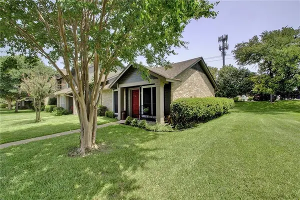 1015 E Yager LN #83, Austin, TX 78753