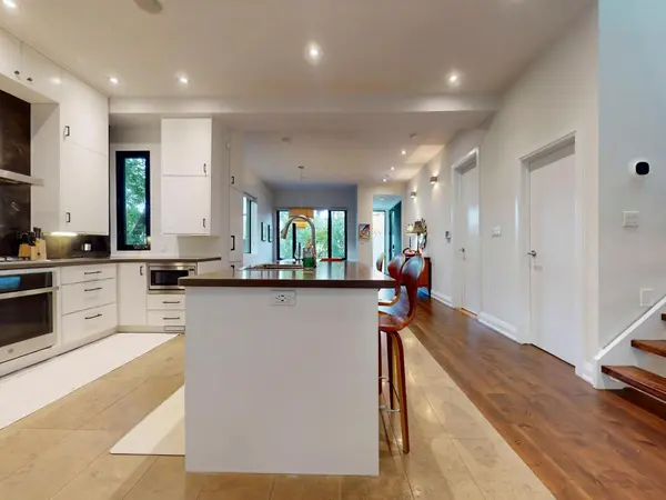 386 Rosewell AVE, Toronto C04, ON M4R 2B4