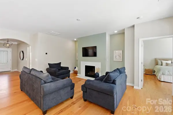 8122 Asher Chase TRL, Lancaster, SC 29720