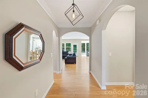 8122 Asher Chase TRL, Lancaster, SC 29720