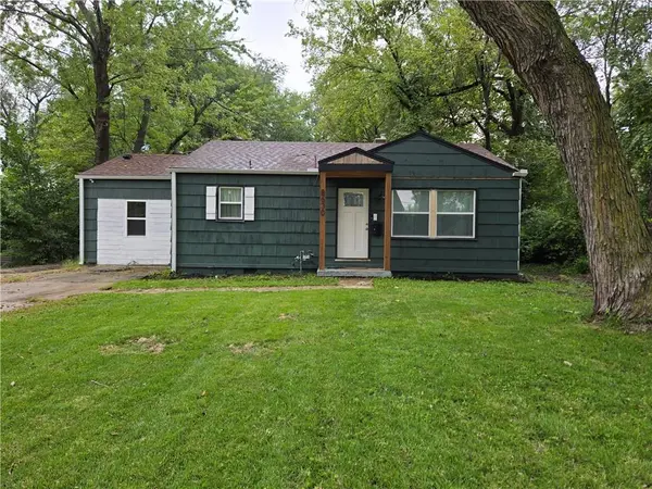 8630 James A. Reed RD, Raytown, MO 64138