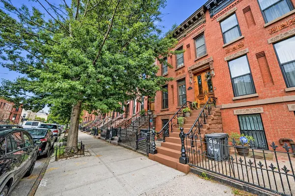 885A Putnam AVE, Brooklyn, NY 11221