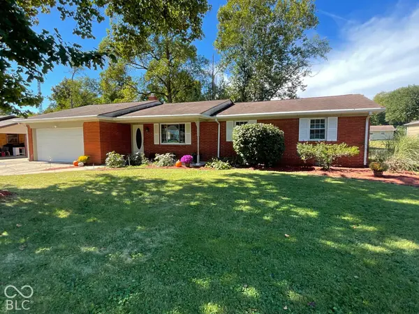 906 Eastwood DR, Rockville, IN 47872