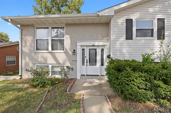 502 Fontainebleau, O'fallon, IL 62269