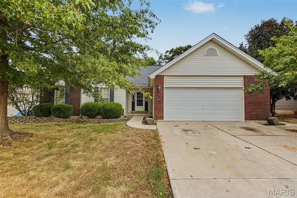 521 Sceptre RD, Wentzville, MO 63385