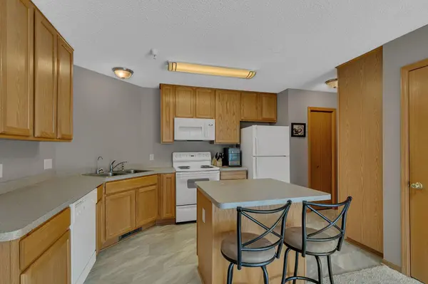17529 69th PL N, Maple Grove, MN 55311