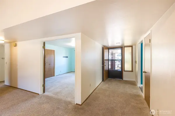 309 N Honeycomb Circle, Sequim, WA 98382