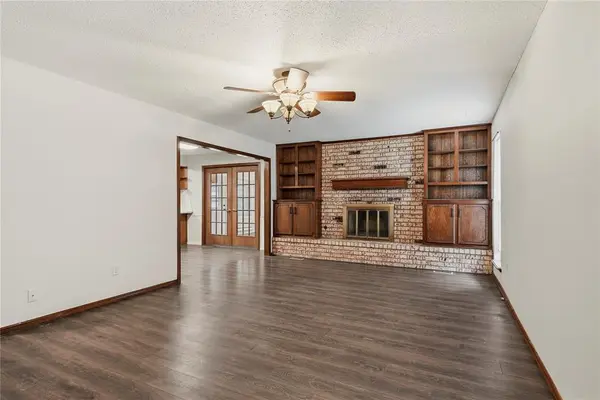 1701 Camelot DR, Norman, OK 73069