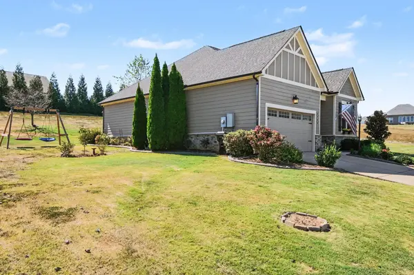 2700 Nottingham Dr, Columbia, TN 38401
