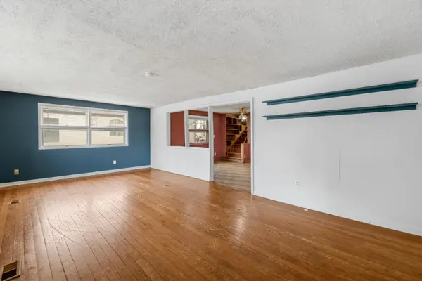 227 E Main St, Augusta, KS 67010