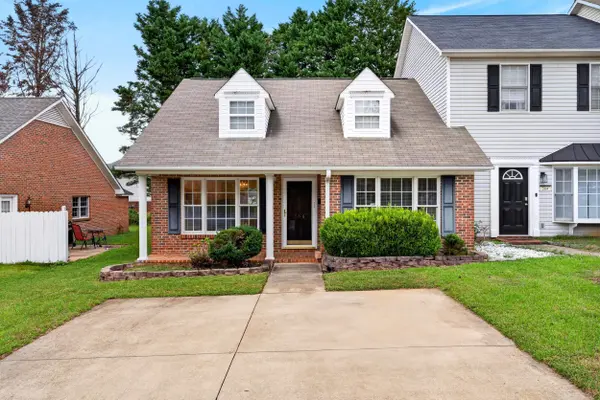 366 W Pointe DR, Spartanburg, SC 29301