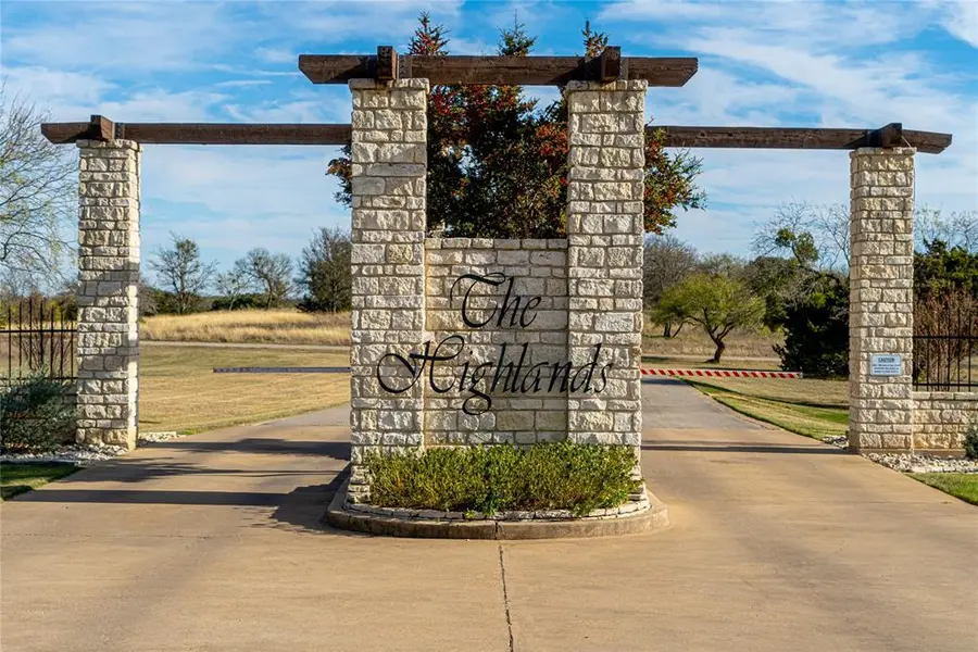 27020 Stonewood Drive, Whitney, TX 76692
