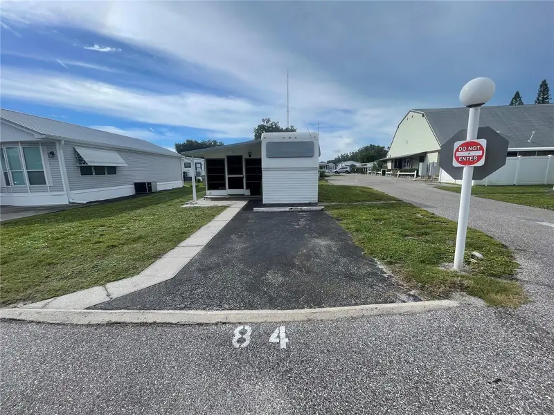 3275 26 TH AVE E #84, Bradenton, FL 34208