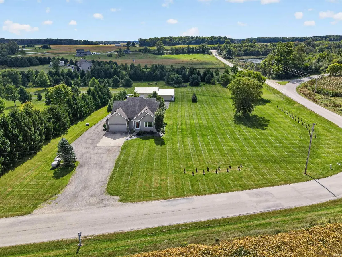 3497 W Keiser RD, South Whitley, IN 46787-9675
