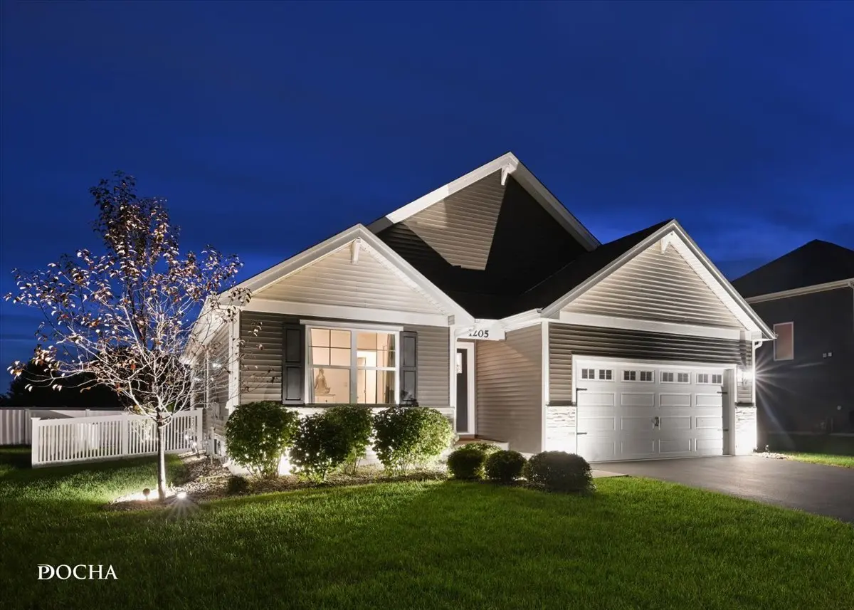 1205 Legacy Pointe BLVD, Joliet, IL 60431