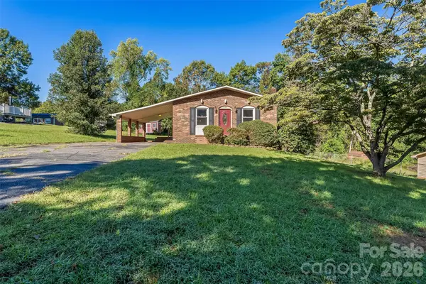 2480 Raintree ST, Connelly Springs, NC 28612