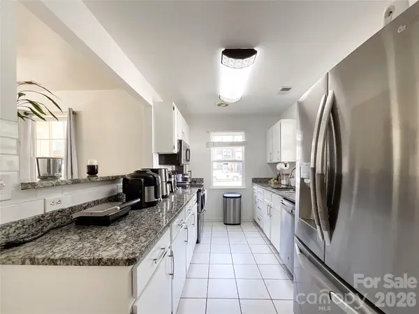 1501 Effingham RD, Charlotte, NC 28208