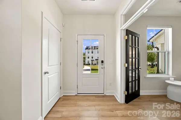2526 Magnolia Blossom WAY, Charlotte, NC 28211