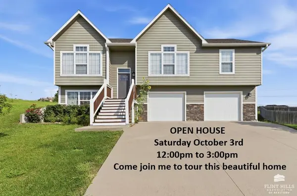 8867 Regina LN, Manhattan, KS 66502