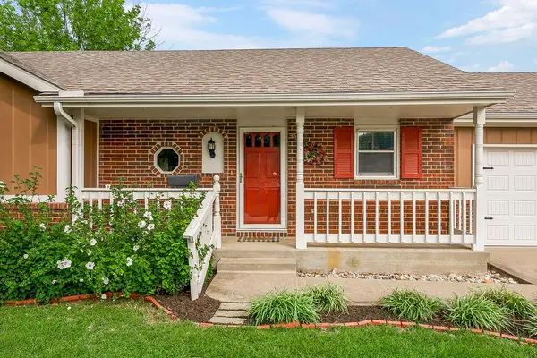 1108 Ash ST, Harrisonville, MO 64701