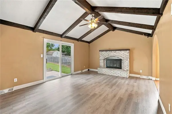 200 S Downey AVE, Independence, MO 64056