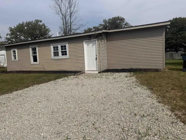 616 E Pine ST, Muncie, IN 47303