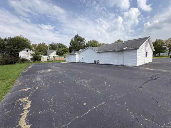 312 W Indiana ST, Topeka, IN 46571