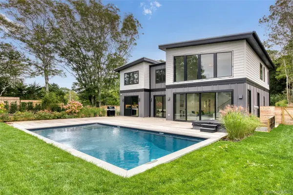 25 S Duncan DR, Montauk, NY 11954